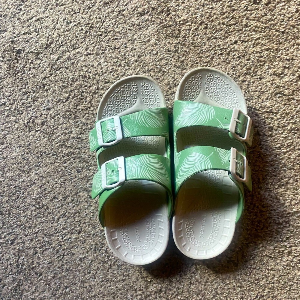 GDEFY Womens Upbov Sandals Size 8 Orthotic Recovery Slide Gravity Defyer